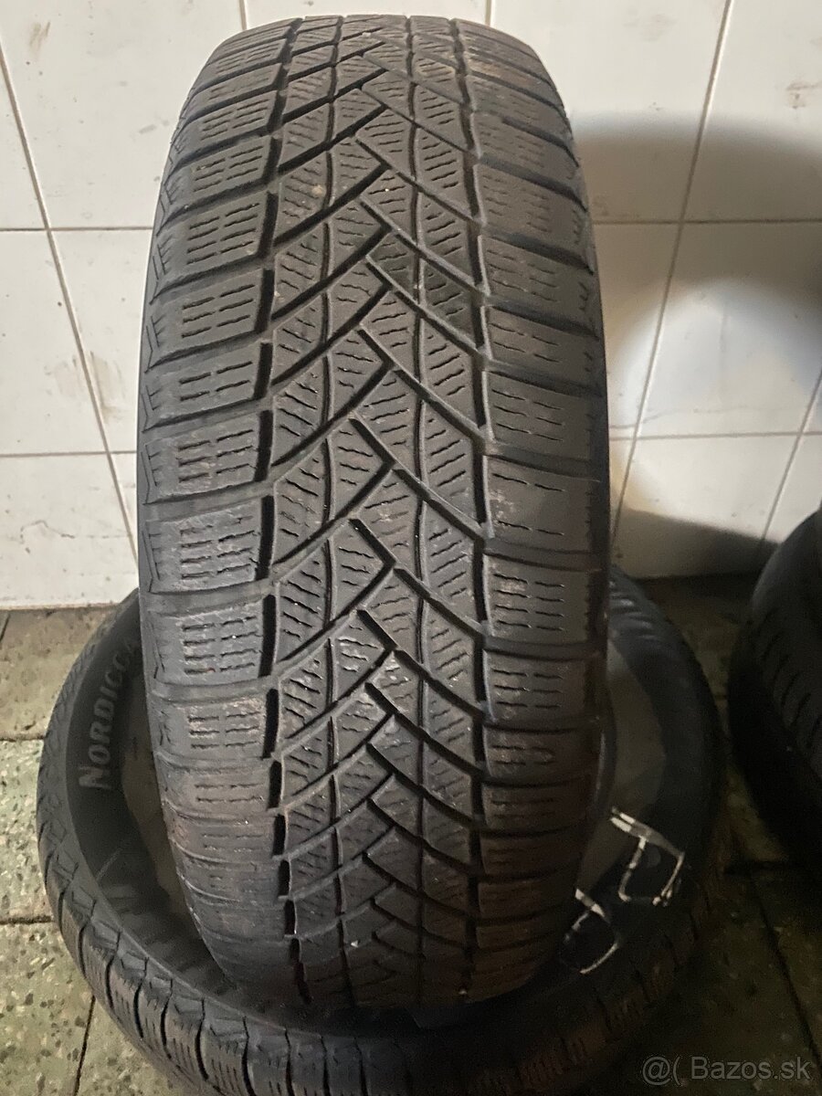 Predám zimné pneu matador 195/65 R15