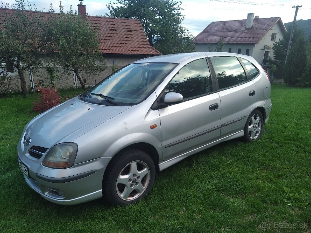 Nissan Almera Tino 2,2D