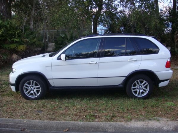 bmw x5 e53 karoseria na predaj nepskodena,neburana