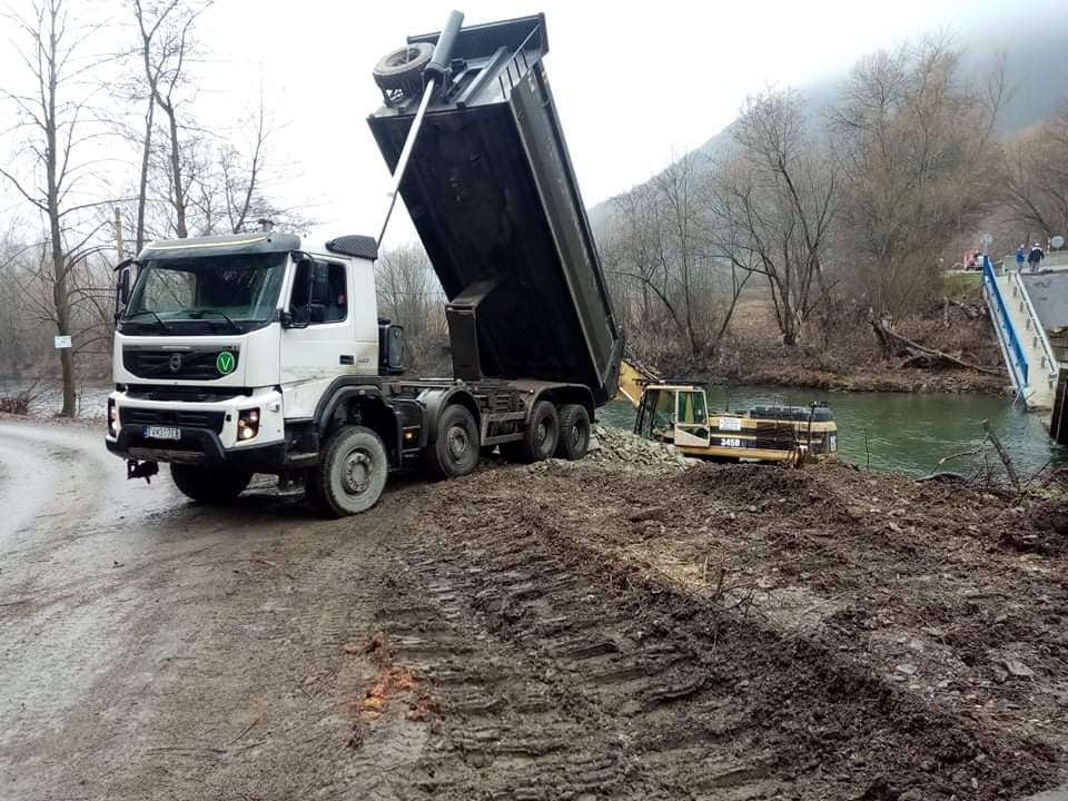 Predam Volvo FMX 460 8x6