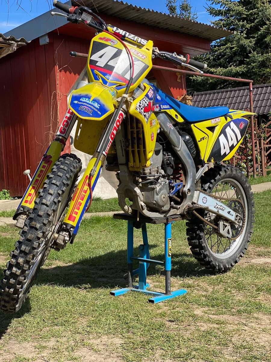 Suzuki rmz 250 2016