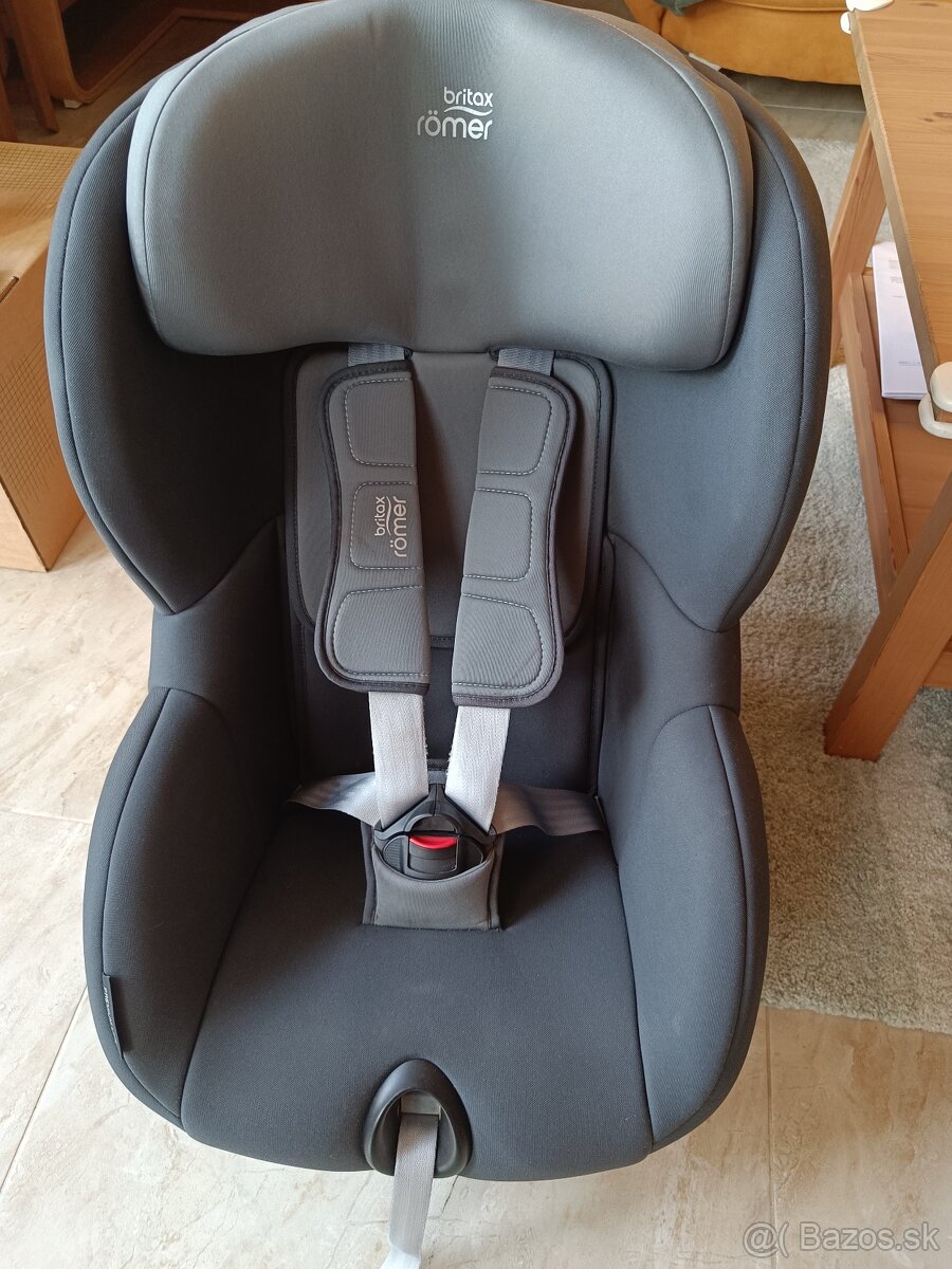 Britax Romer Trifix 2 isize