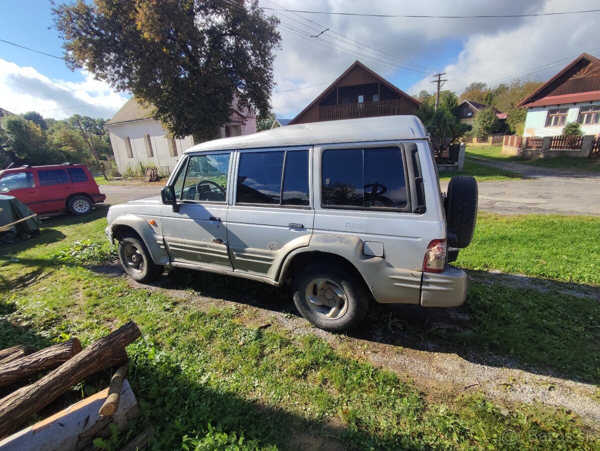 Hyundai Galloper