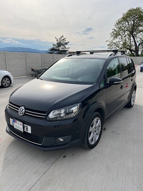 Touran Cross 125kw  2,0tdi DSG