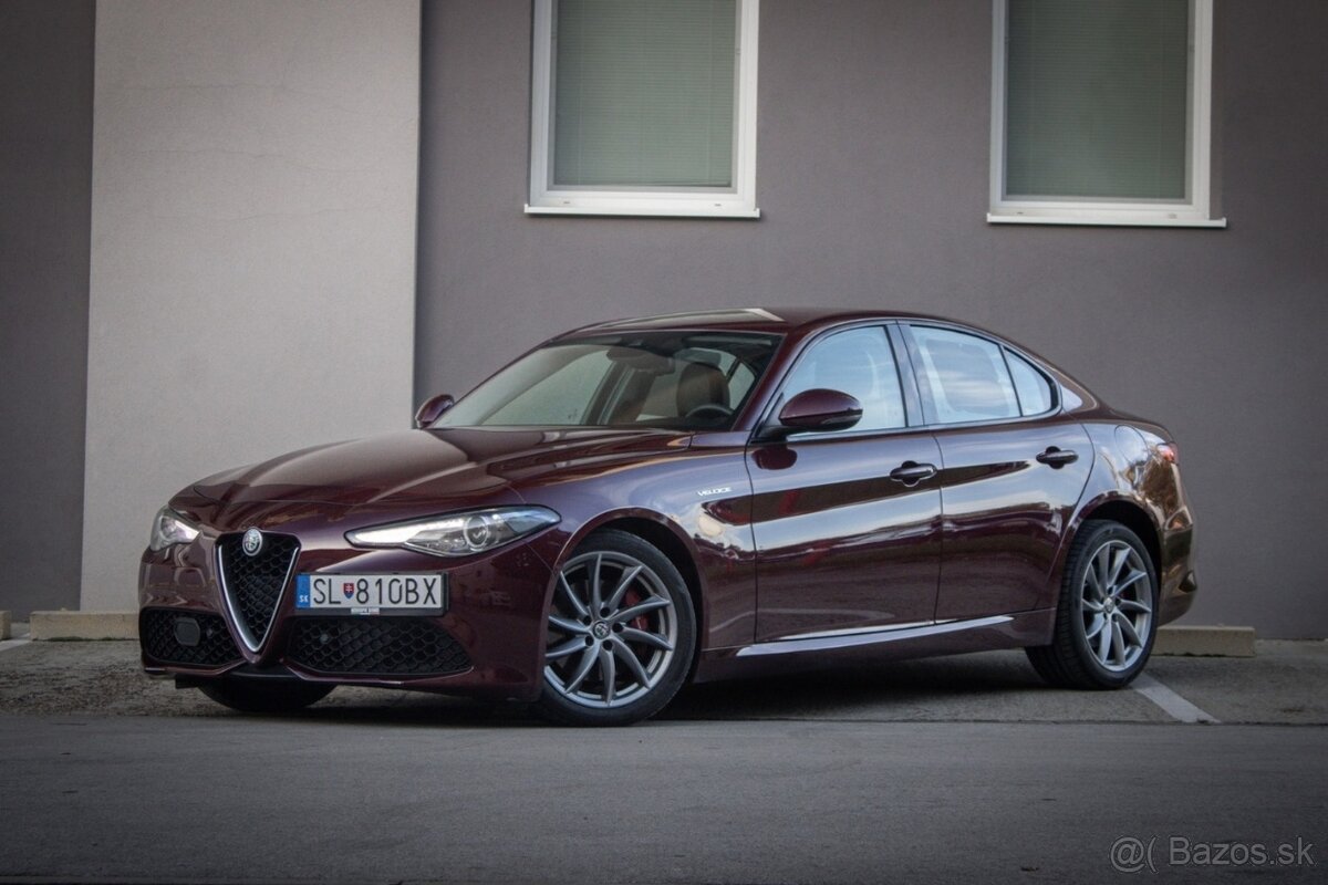 Alfa Romeo Giulia 2.2 Diesel 210 AT AWD Veloce