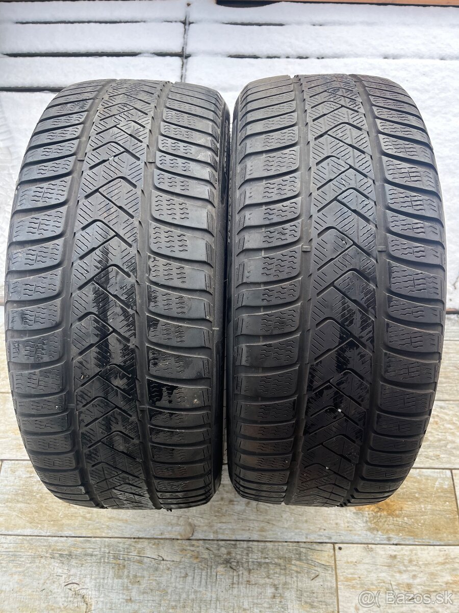 Pirelli Sottozero 3 zimne pneu 245/45 R19