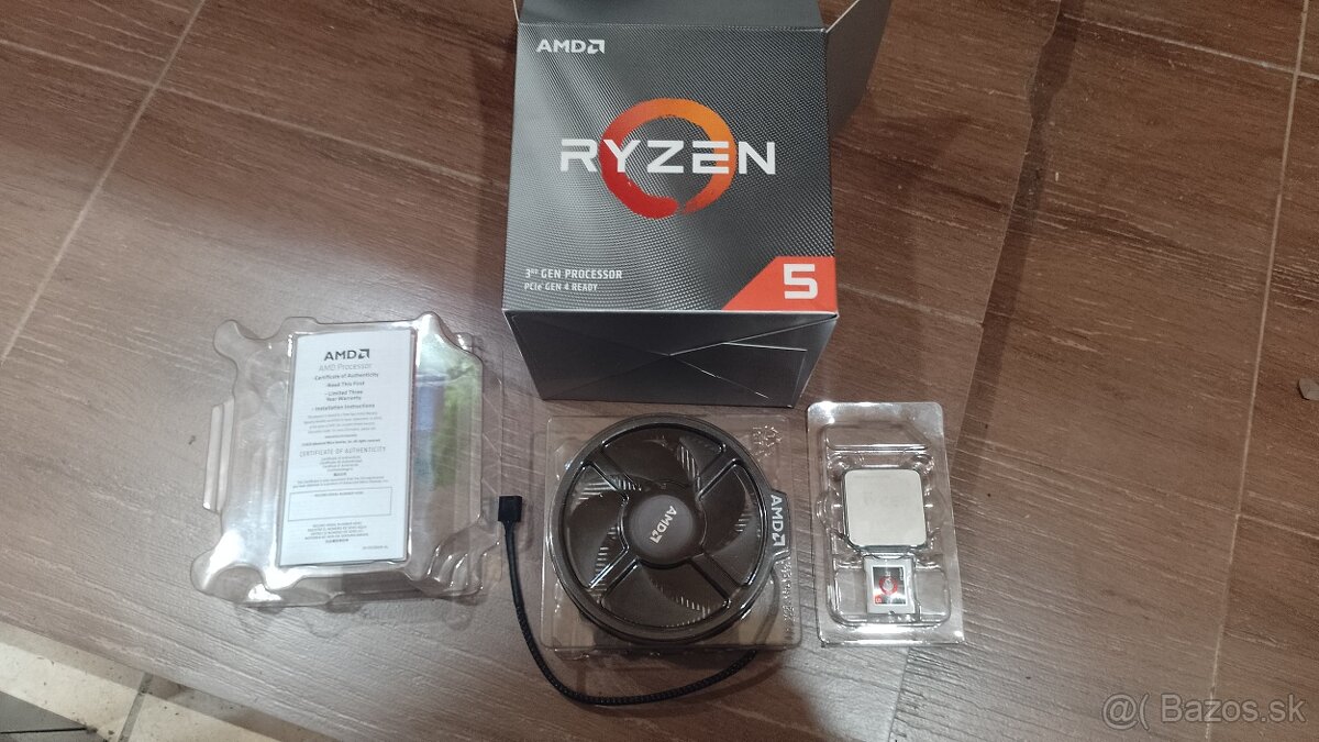 AMD RYZEN 3 3200G