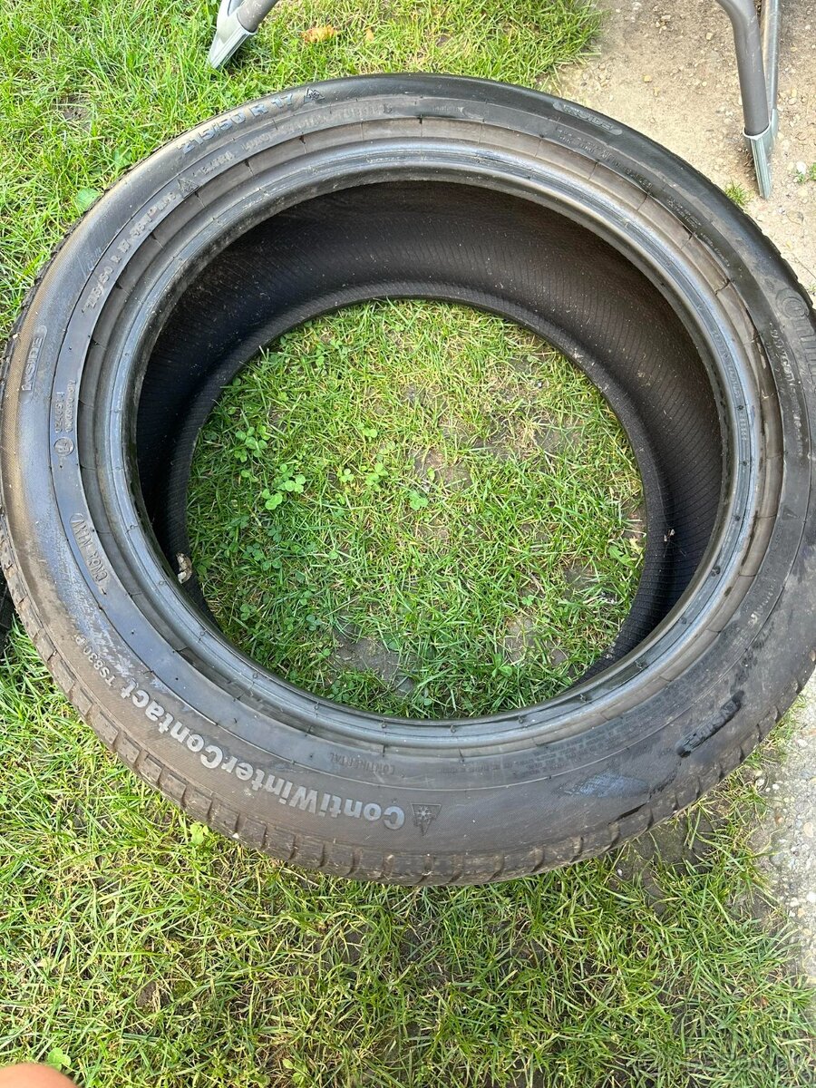 215/50R17