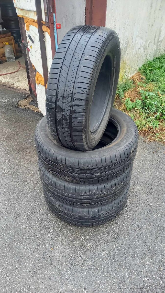 205/60r16 92H Michelin letne