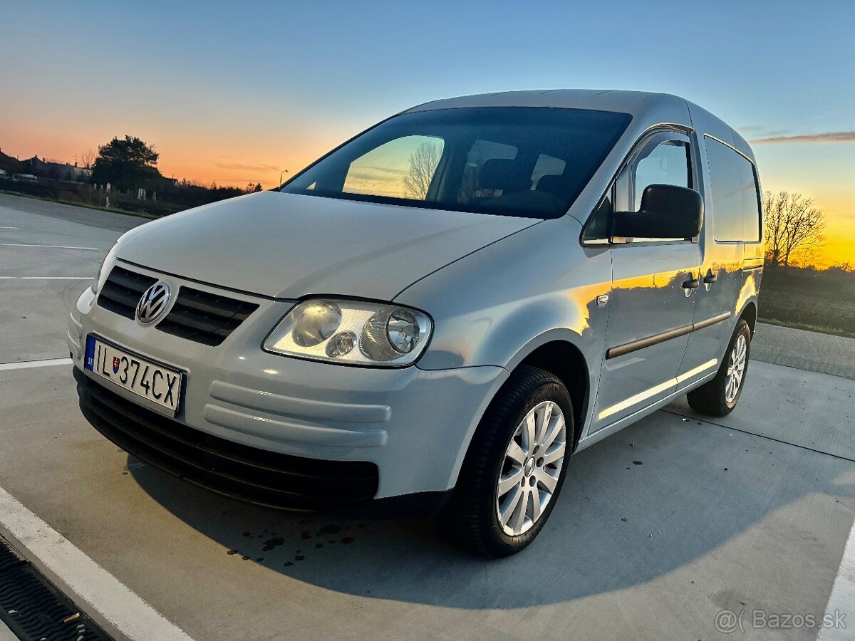 Vw Caddy 1.4 Benzin Super stav