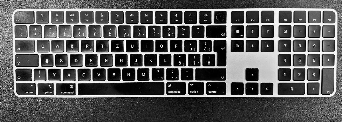 Apple magic keyboard