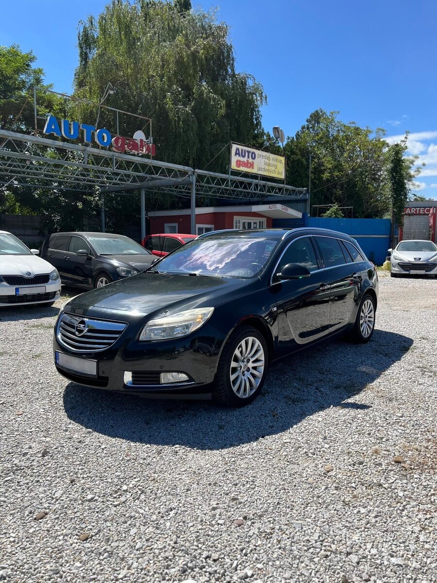 Opel Insignia 2.0 CDTI automat, 2010, 96 kW, 300404 km