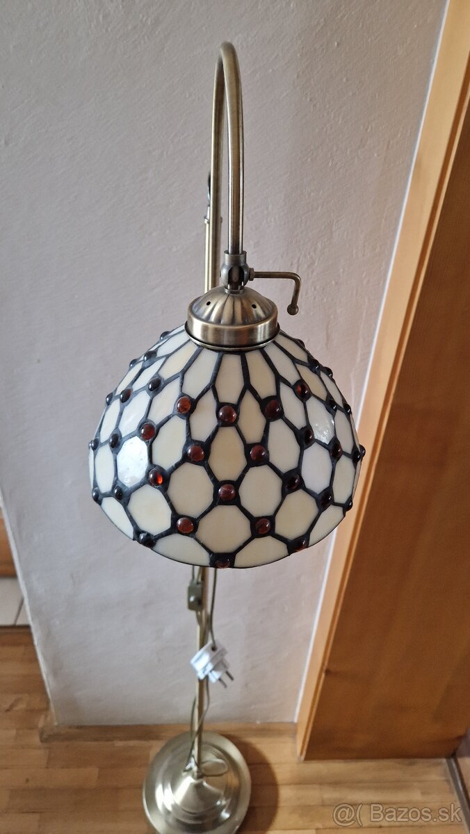 Stojanová mozaiková lampa
