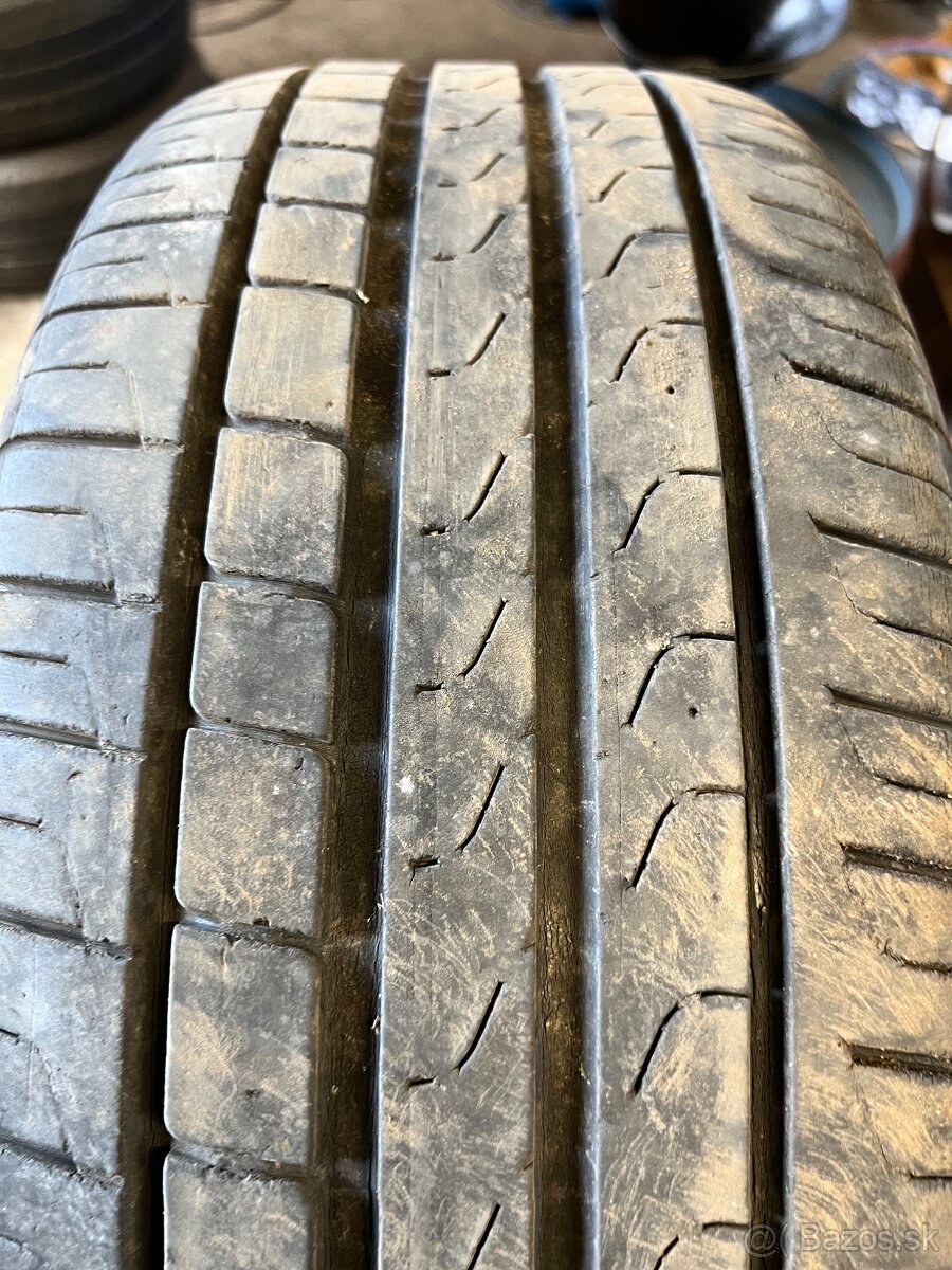 Pirelli Cinturato P7 205 45 R17