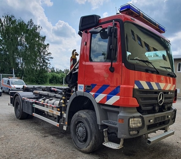 Kontajnerový nosič, Mercedes Actros , 4×4, hydraulická ruka