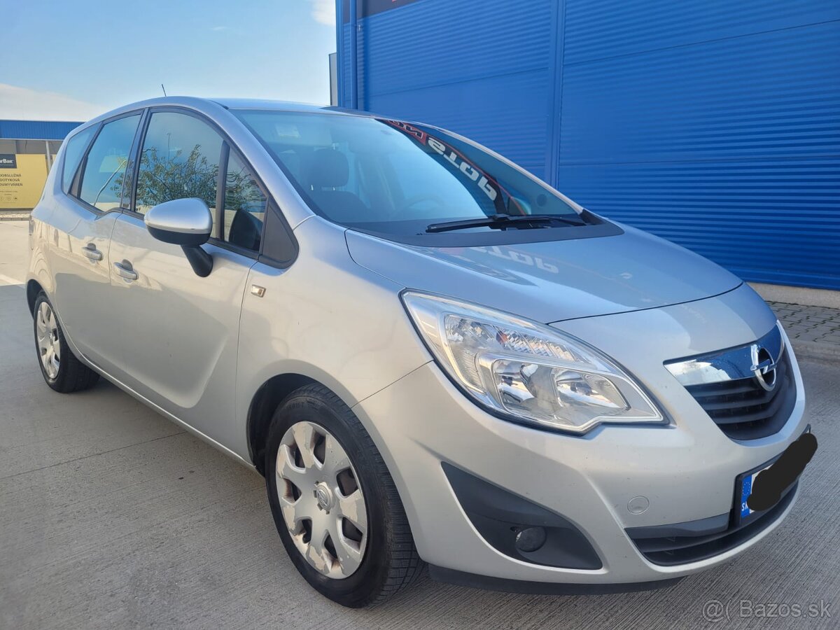 Predám Opel meriva 1.4 16V benzín 74Kw 2012rv