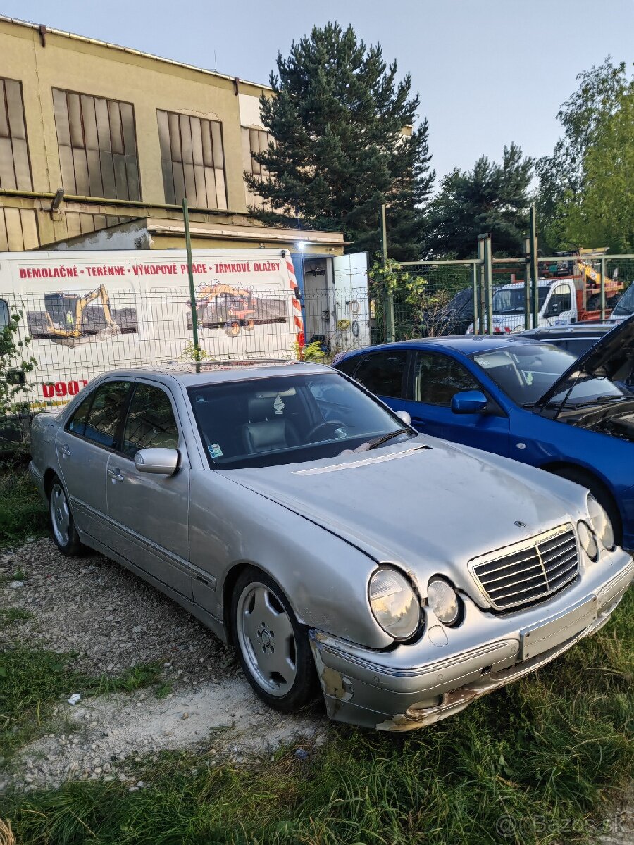 Mercedes W210 4.3 V8 4matic facelift