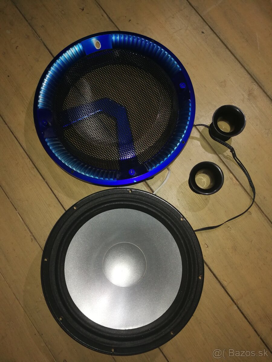 Predám subwoofer 30cm LG.