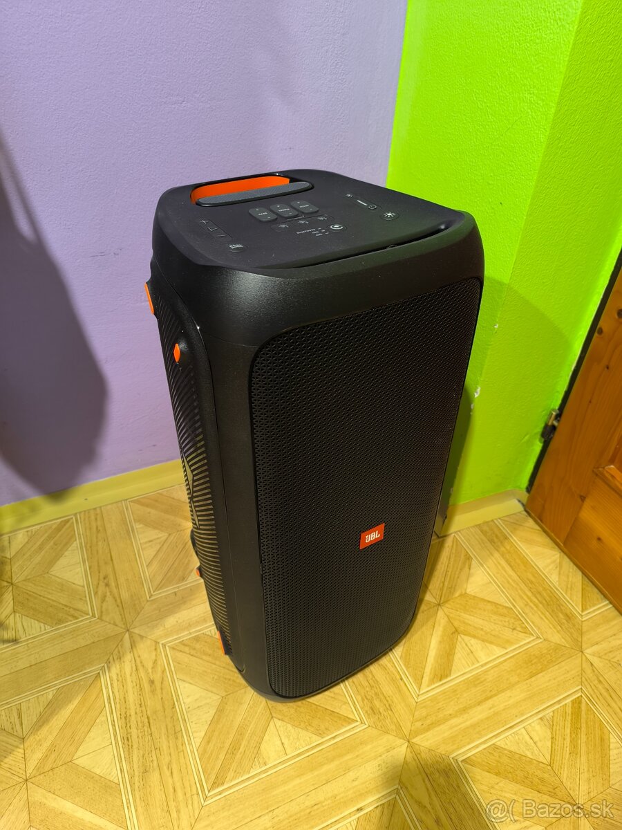 Predám JBL partybox 310