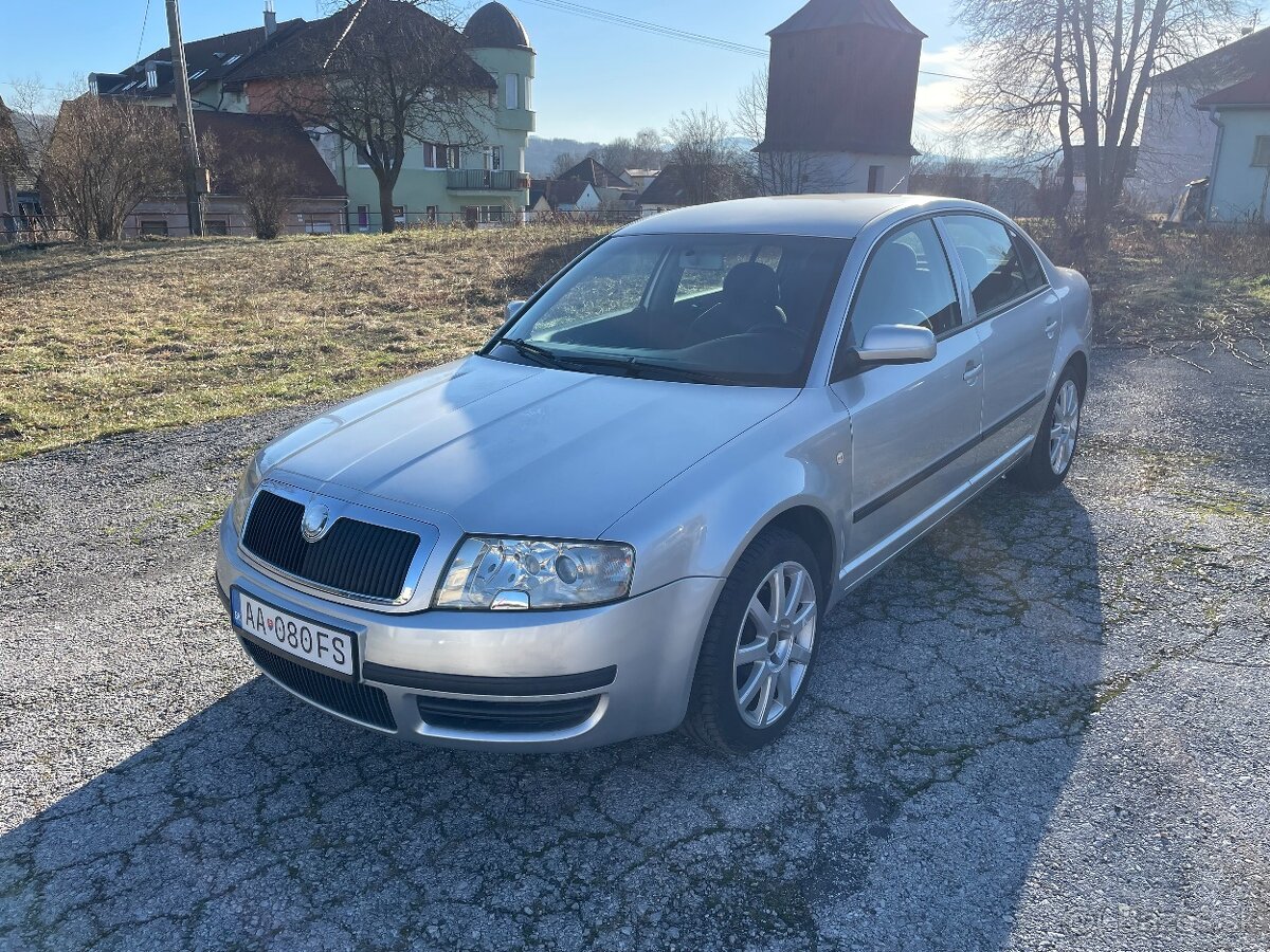 Škoda Superb