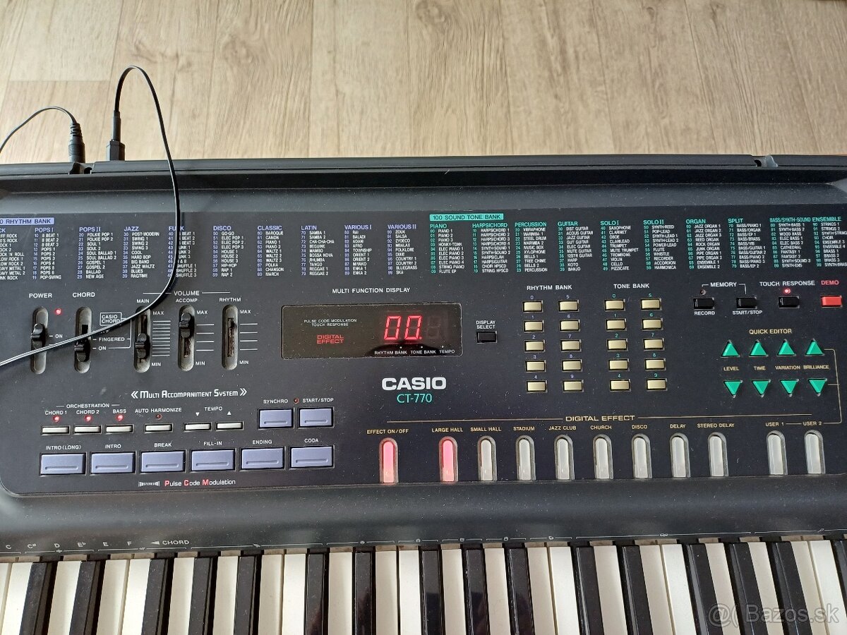 Predám Casio CT-770