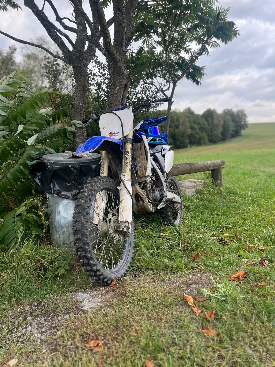 Yamaha yzf 250