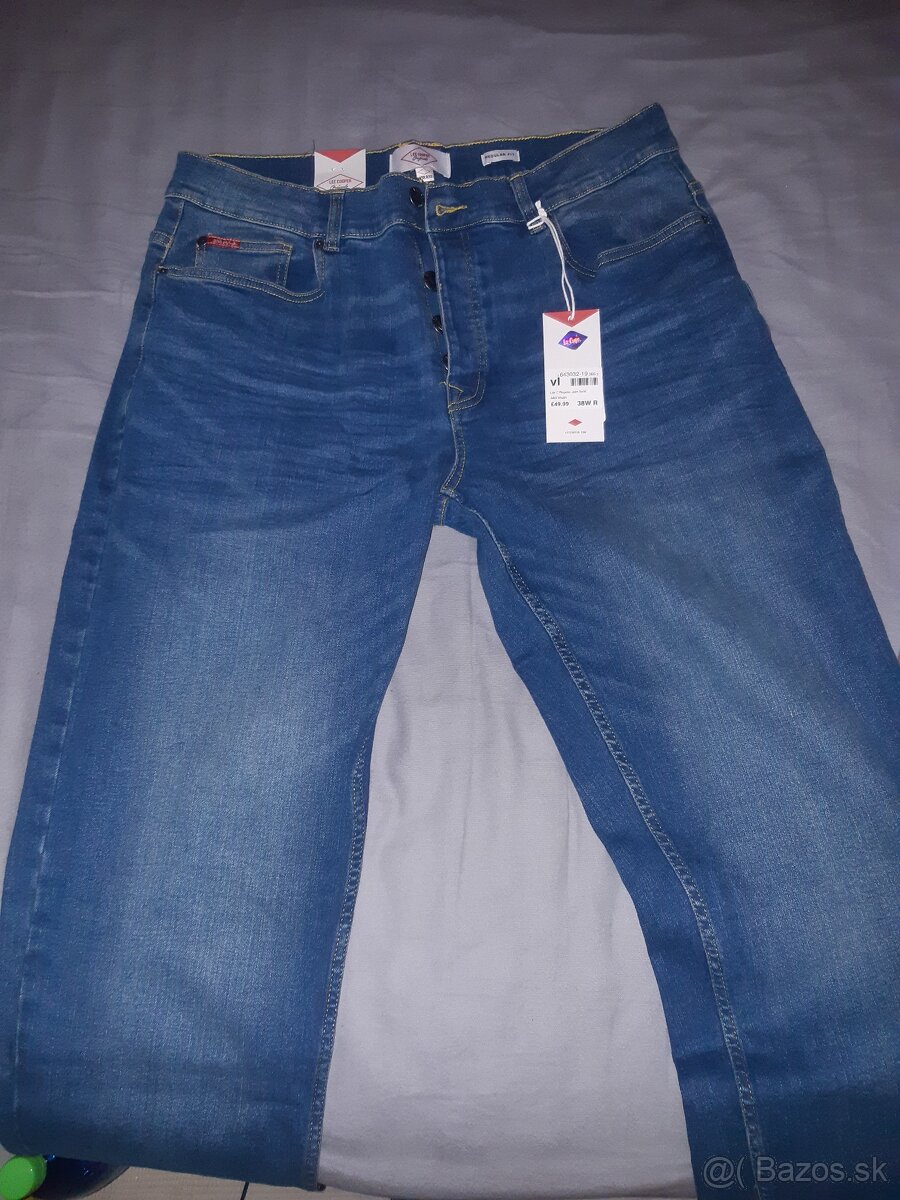 Lee Cooper W38 R32 Regular fit