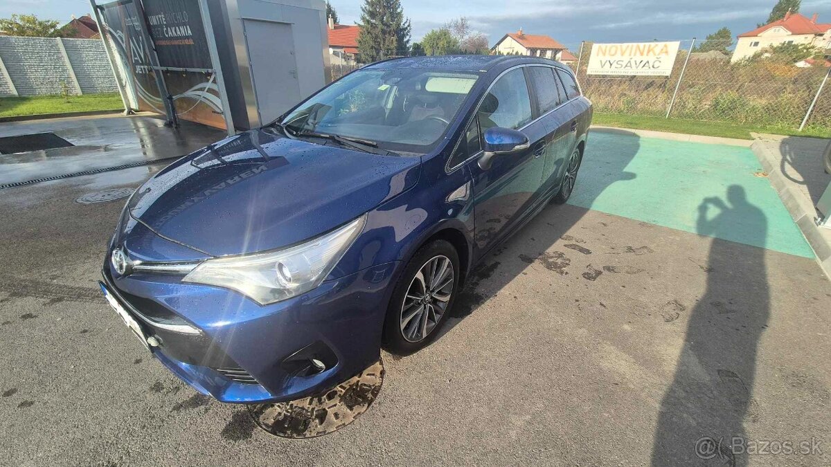 Toyota Avensis combi Executive D4D 2.0 105kw