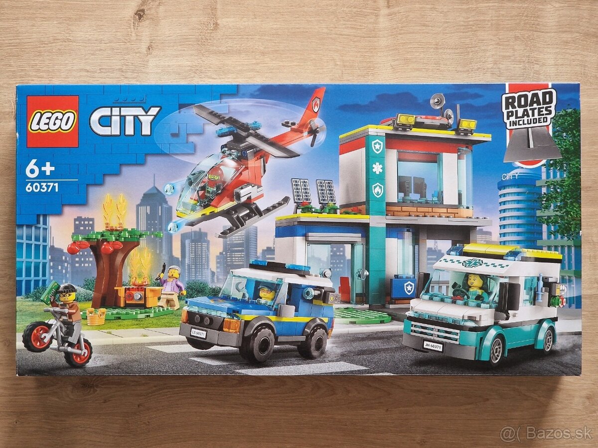 Lego City 60371 Zásahová centrála (Emergency Vehicles HQ)