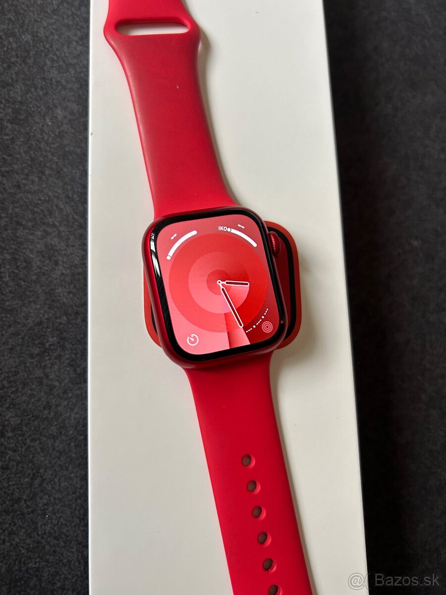 Apple Watch 8 41mm red - 100% batéria