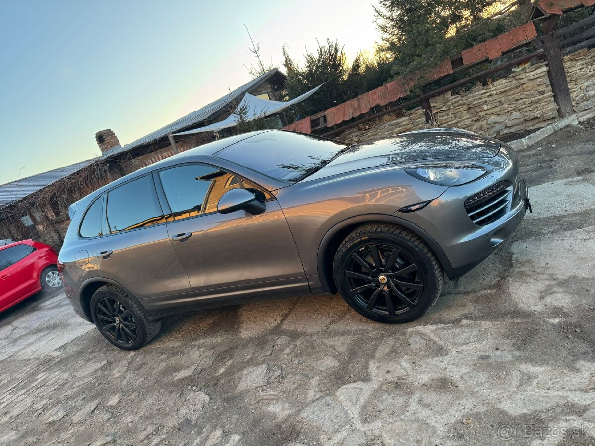 Porsche Cayenne 3.0