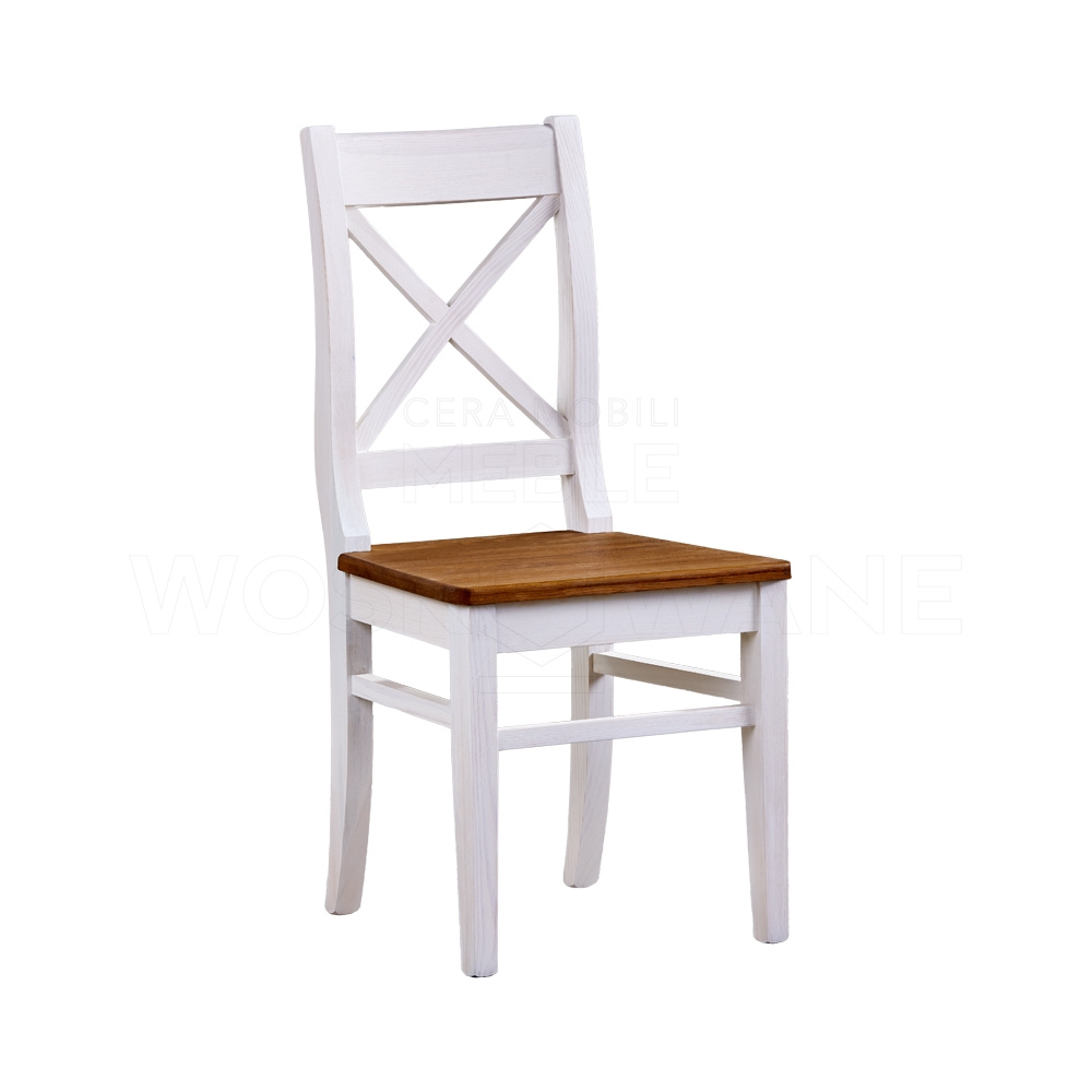 Masívná stolička