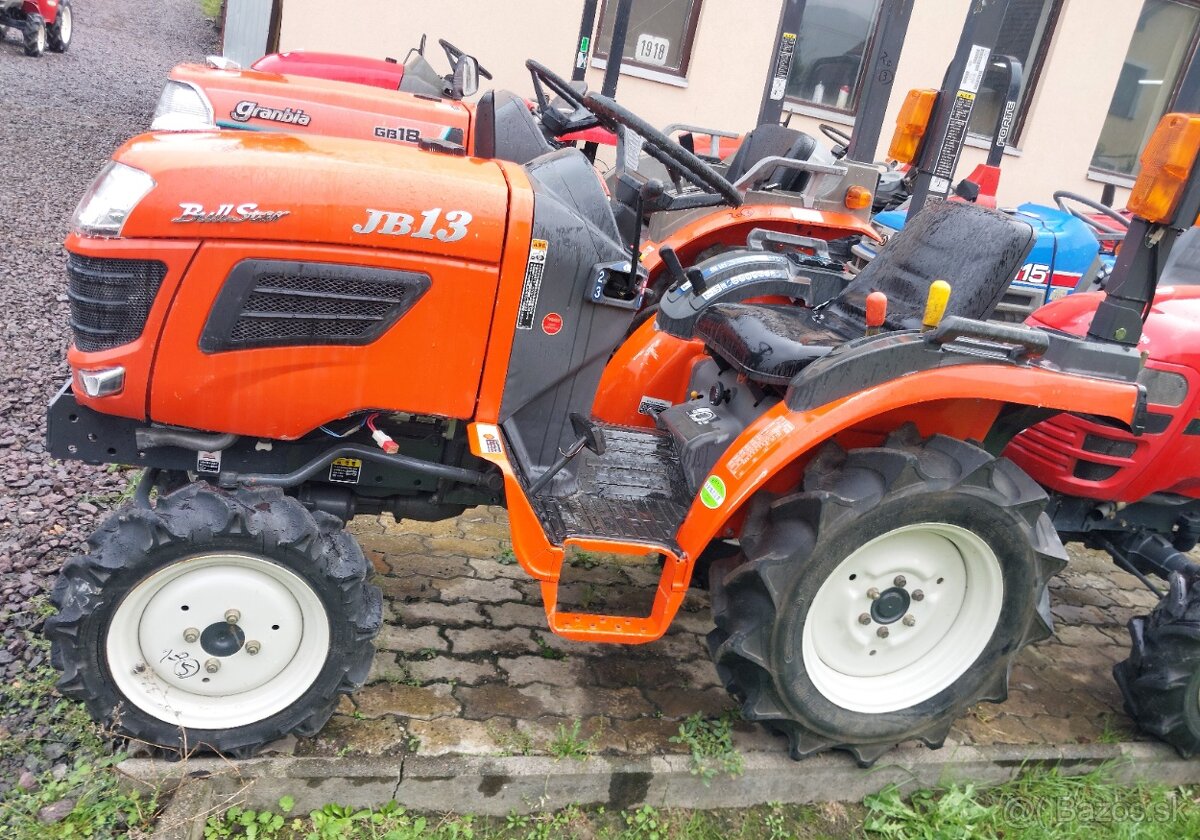 Kubota JB13