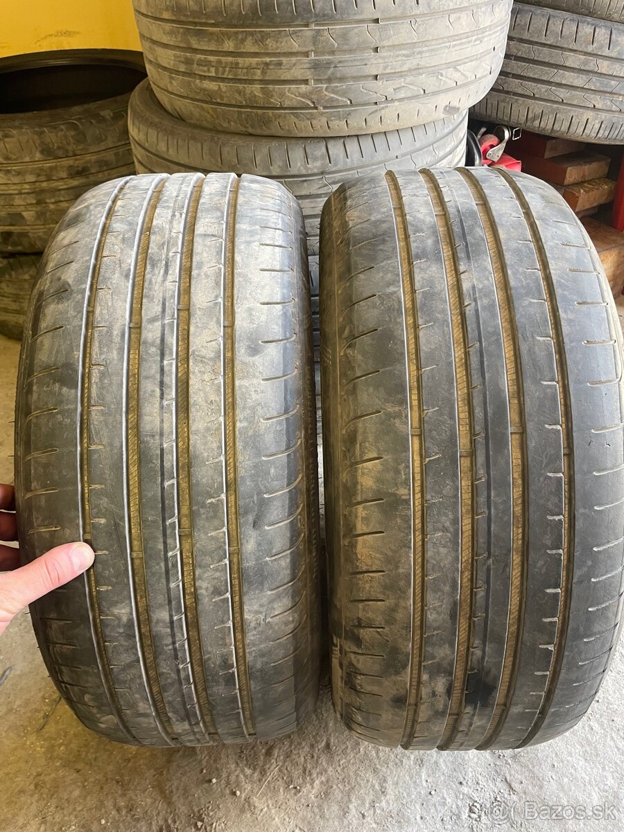 225/40 R19 255/35 R19