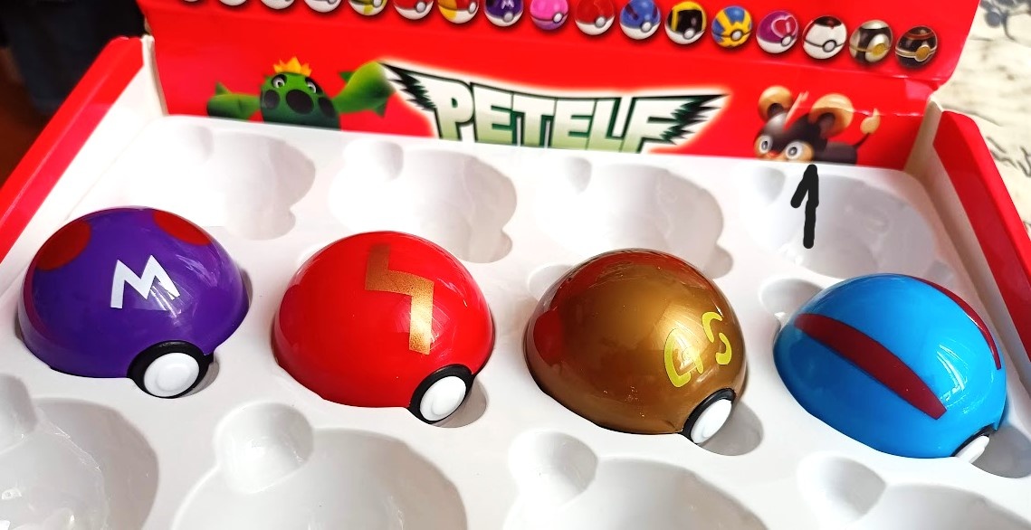 Pokemon ball 4 ks sada