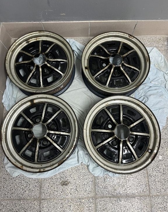 Lemmerz Sprintstar vw chrobák 4x130 4,5x15 Rat Look Styl