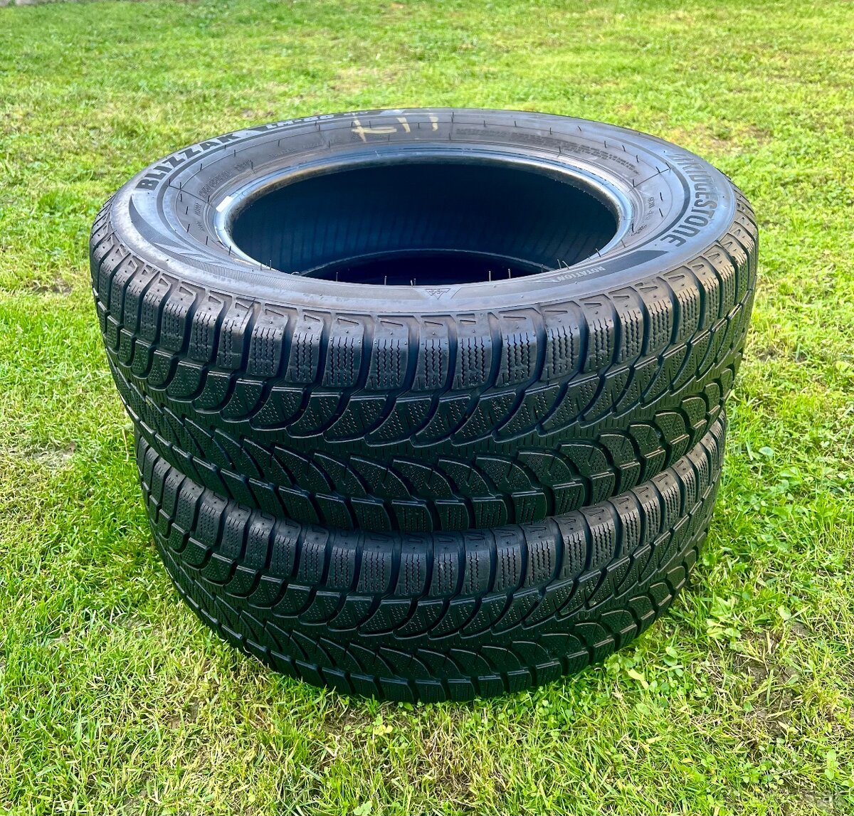 215/65 r16 zimné BRIDGESTONE