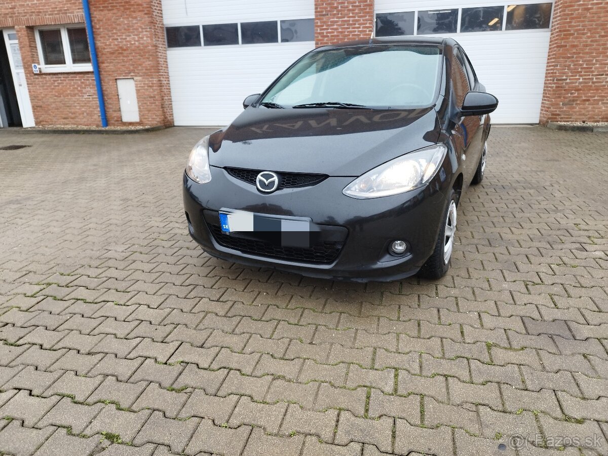 Predám Mazda 2 , 1.3 benzín