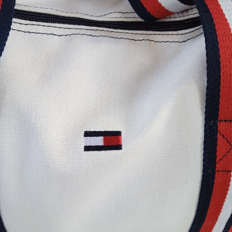 Športová taška zn. Tommy Hilfiger