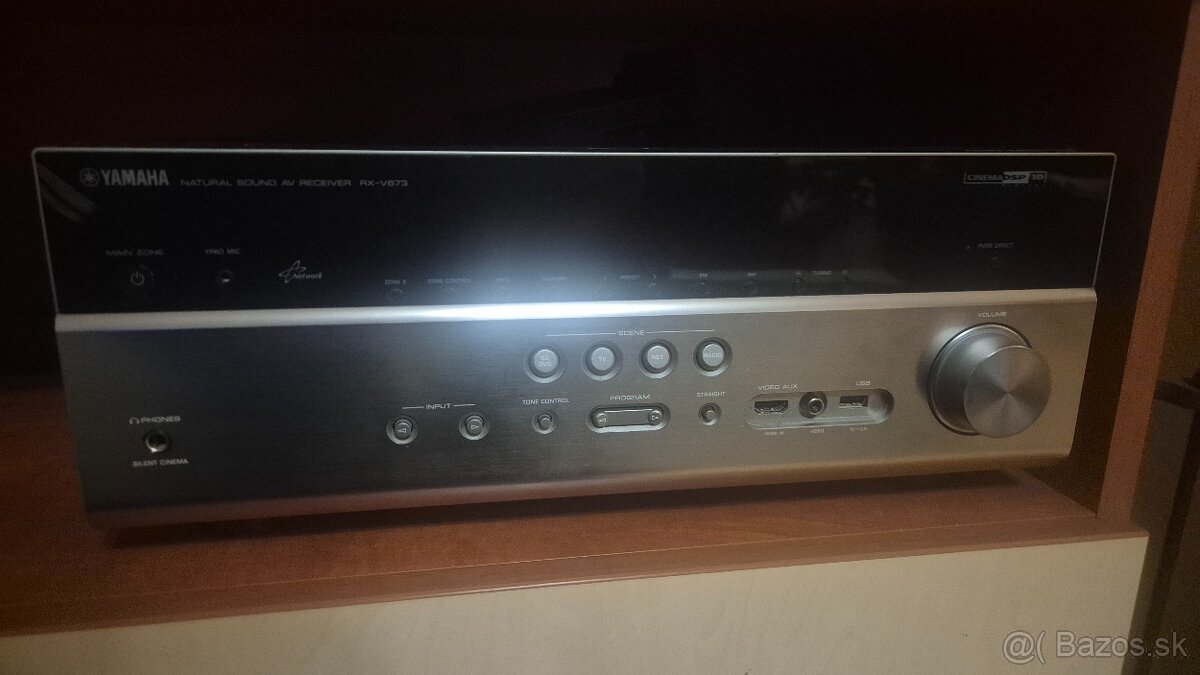 Predám AV Receiver Yamaha RX-V673