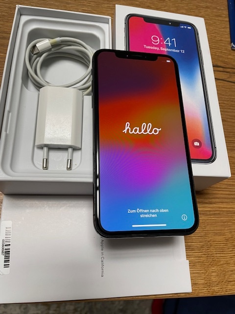 IPHONE XS 64GB