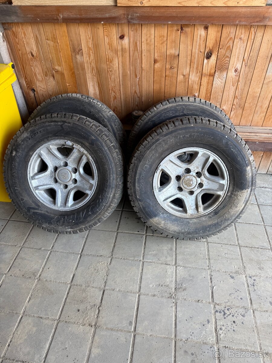 Predám Toyota 16" disky