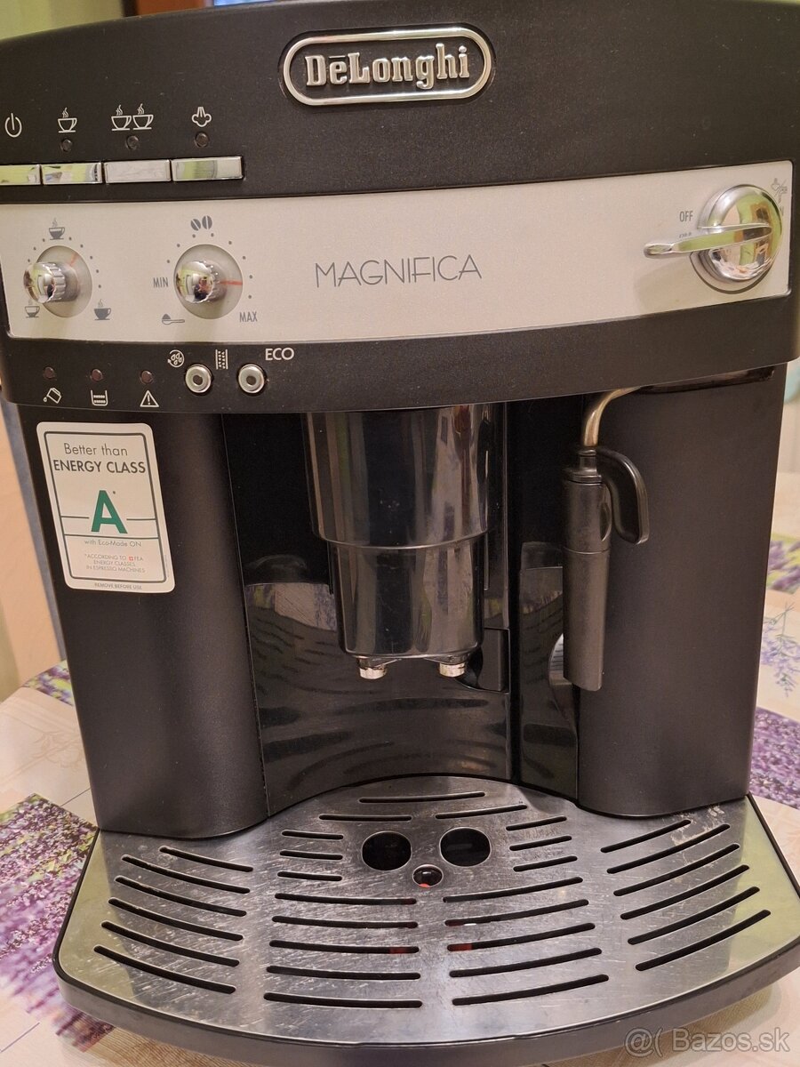 Kávovar DeLonghi