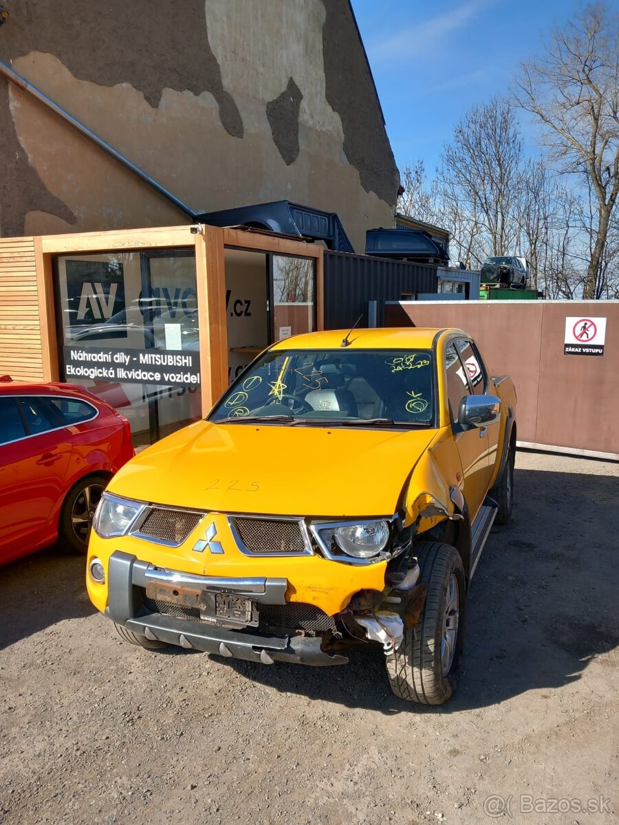 Mitsubishi Triton 2,5DID 100kW , r.v.2008 na ND