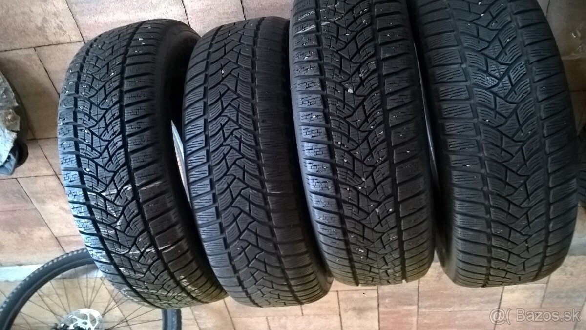 4 ks ZIMNÉ 215/60 R16 95H DUNLOP cca 7-8 mm LEN 39,99€/kus