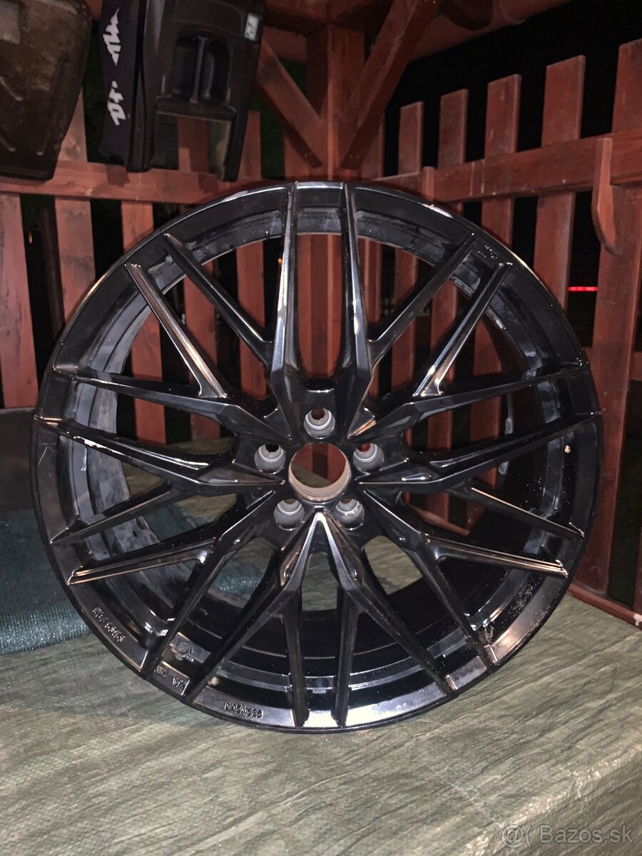 MSW50 (OZ) 5x108/R20 (Range Rover Evoque)