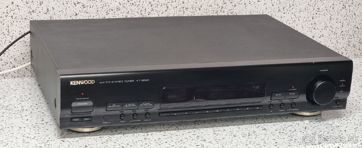 KENWOOD KT6040 / AM-FM STEREO TUNER / JAPAN