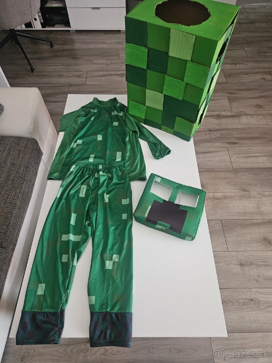 Karnevalová maska minecraft