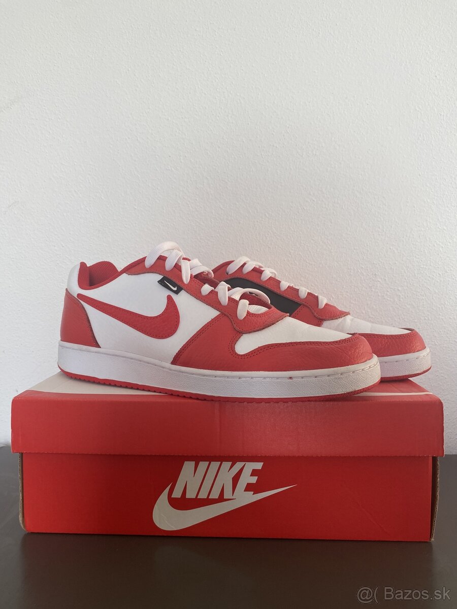 Tenisky Nike Court velkosť 45