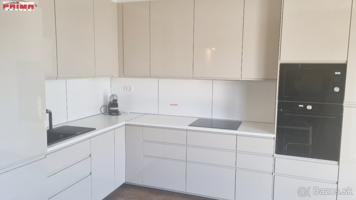 ID: 3047    Luxusný 4 izbový byt, centrum, garáž – Žilina.